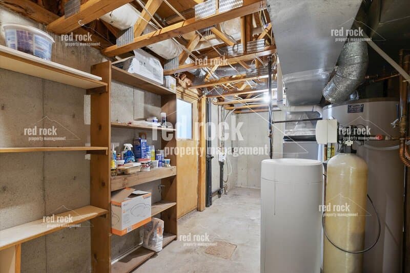Spokane House: 2211 East 49th Avenue