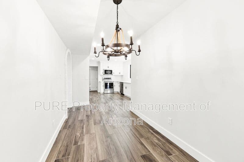 Scottsdale House: 7218 E Harmont Dr