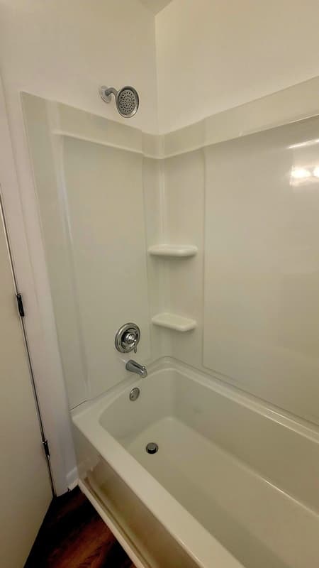 Petersburg Townhome: 1516 W Clara St
