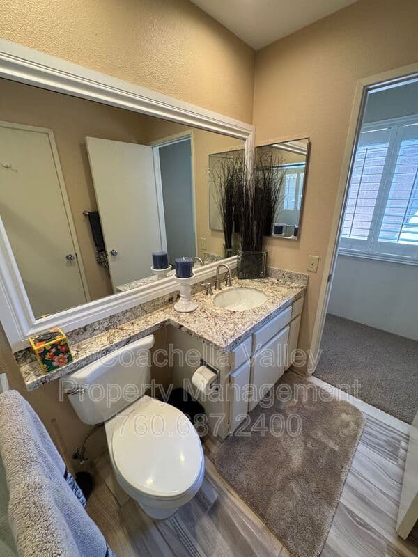 Palm Desert House: 38297 Crocus Ln