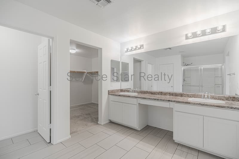 Tolleson House: 10426 W Cordes Rd