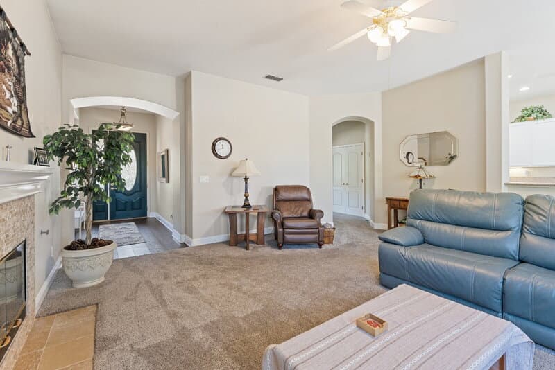 Folsom House: 1121 Galston Drive