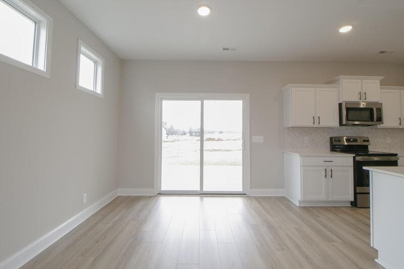 Clarksville House: 485 Herman Drive