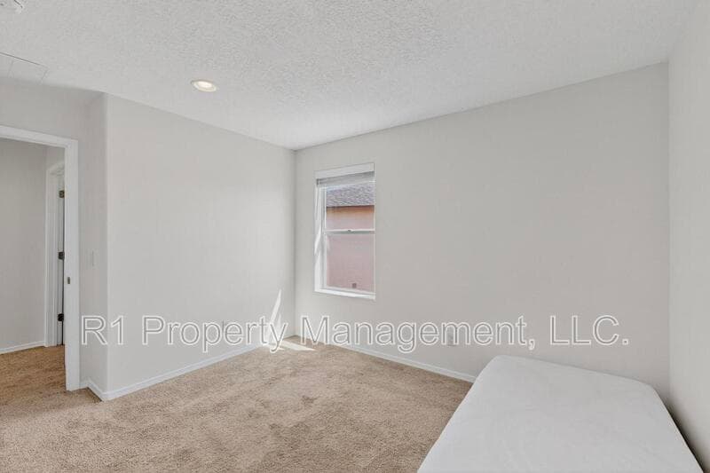 Rio Rancho House: 108 Hue Street