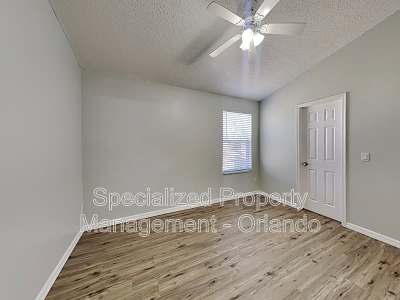 Orlando House: 728 Hardwood Cir