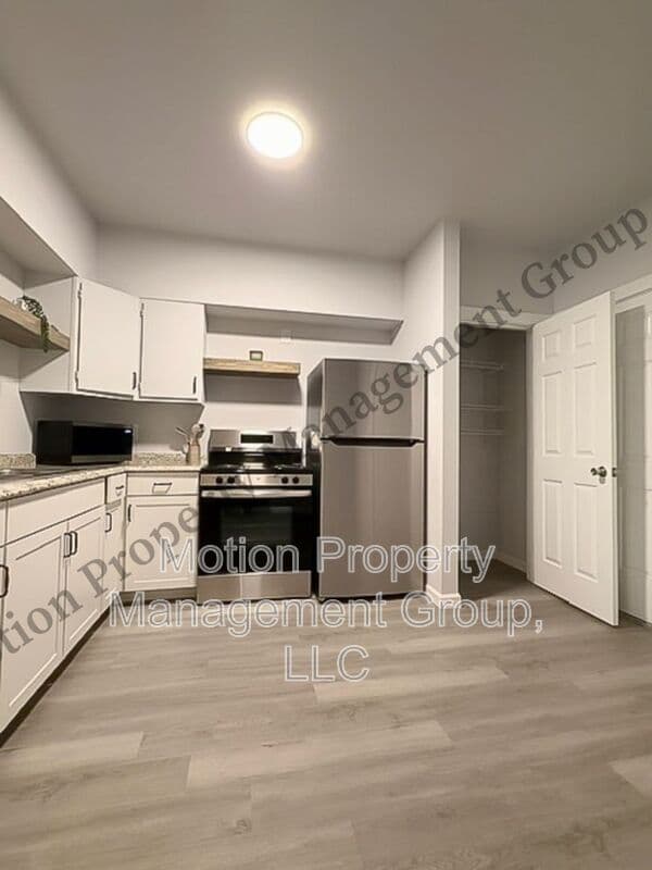 Chattanooga House: 6918 Northside Drive