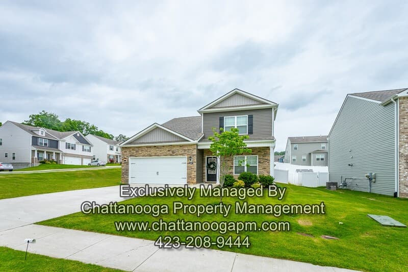 Apison House: 9807 Ramble Brook Ln