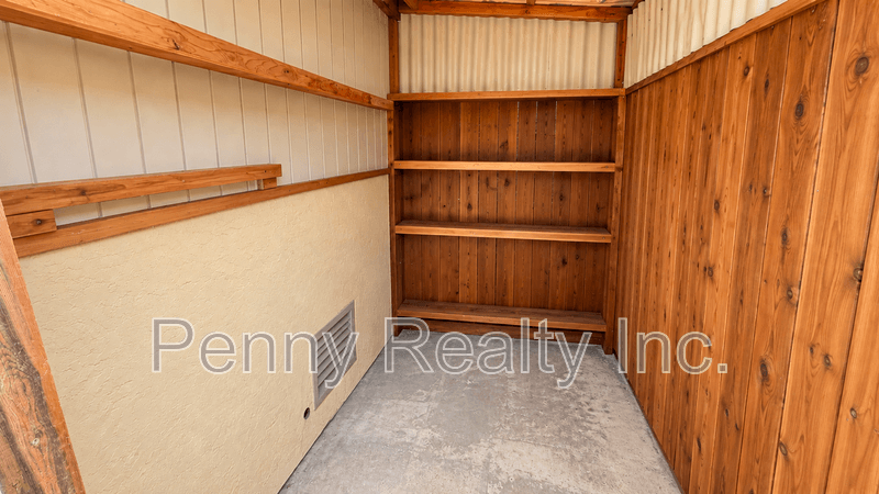 San Diego Condo: 1842 Burton St