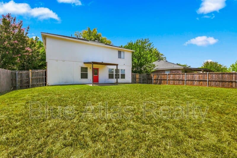 McKinney House: 2744 Frontier Lane