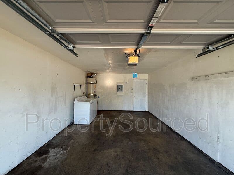Stockton Townhome: 1944 Hickock Ct