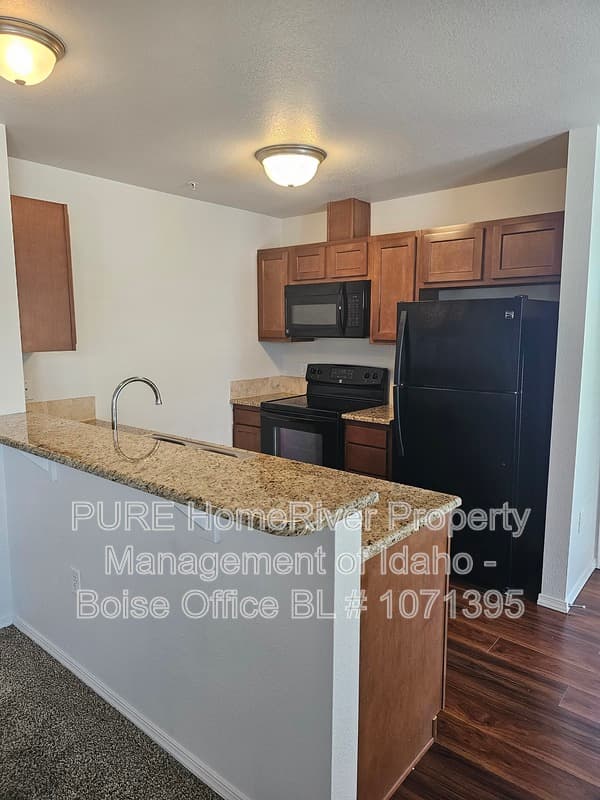 Boise Condo: 11846 W Fairview Ave