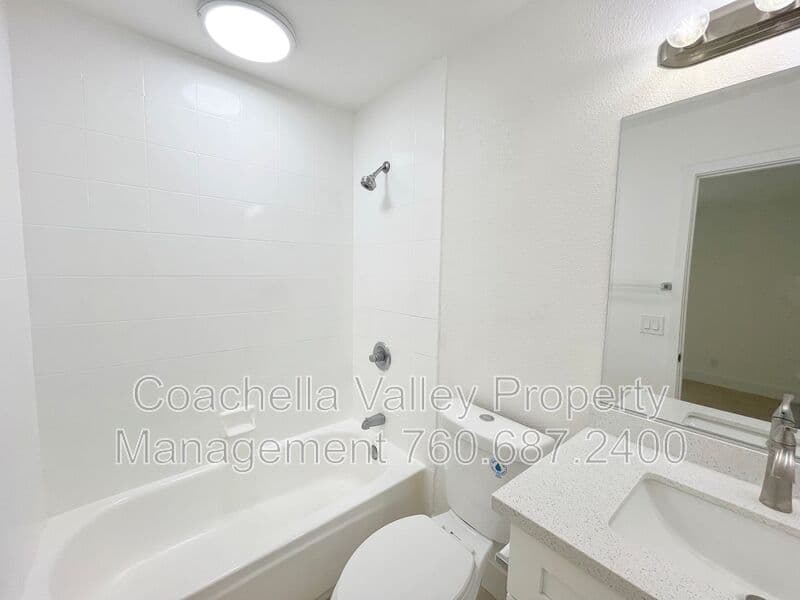 Cathedral City House: 34785 Vaquero Rd 103