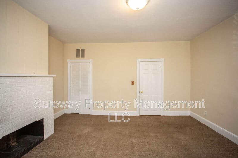 Mount Holly Condo: 224 Rutland Ave