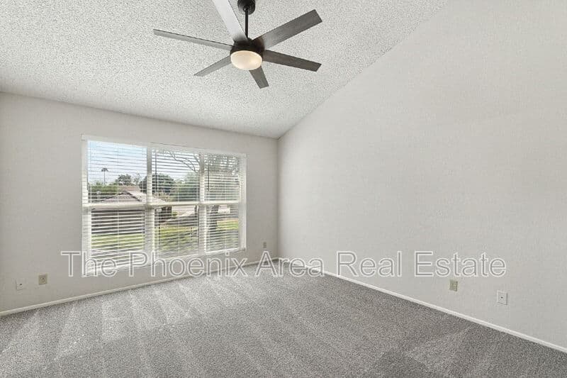 Chandler House: 1115 W Estrella Dr