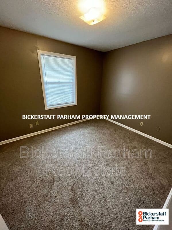 Columbus House: 751 Baxley Way
