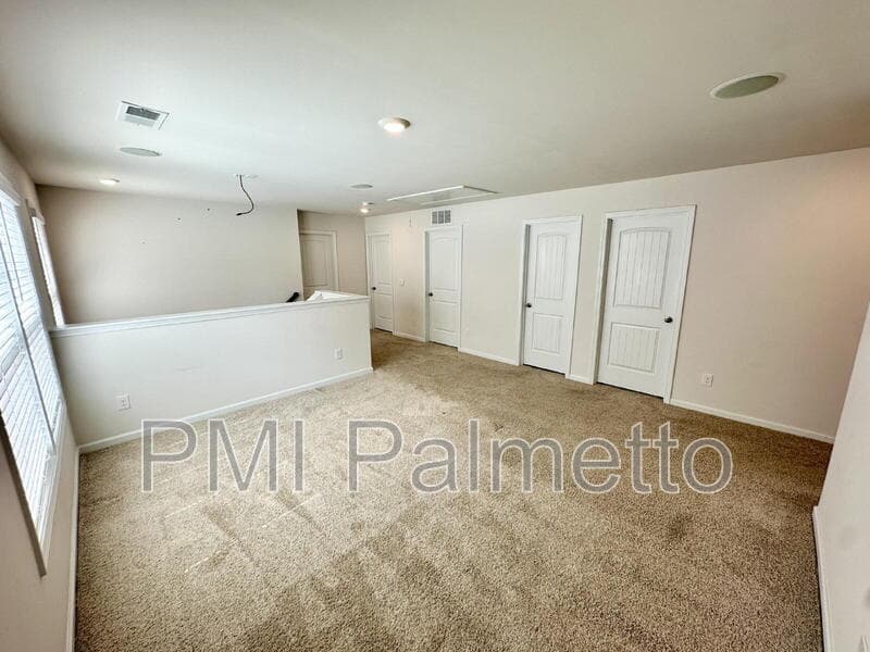 Blythewood House: 35 Golden Spur Ln