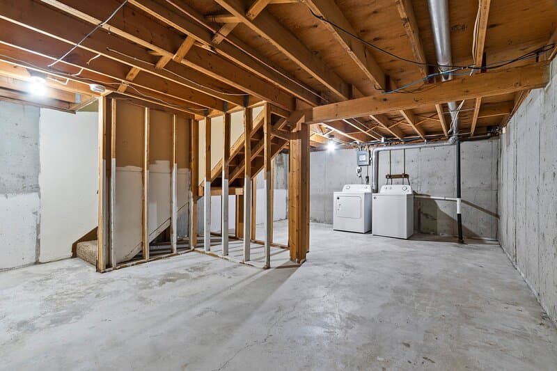 Green Bay Condo: 2350 Canter Lane - B
