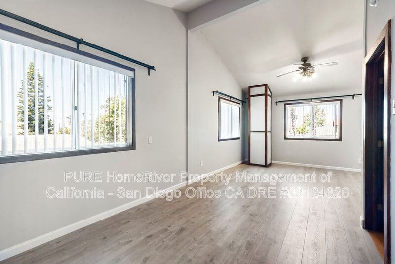 San Diego House: 1535 Meade Avenue