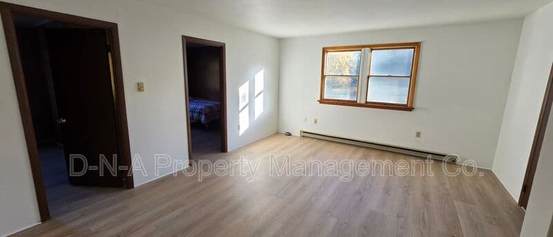 Henryville Condo: 520 Post Hill Road