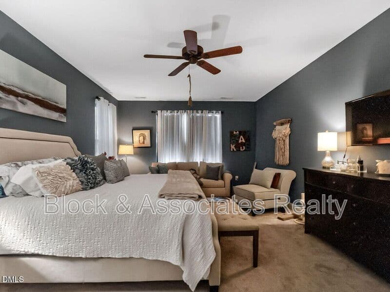 Youngsville House: 405 Hickory Run Lane