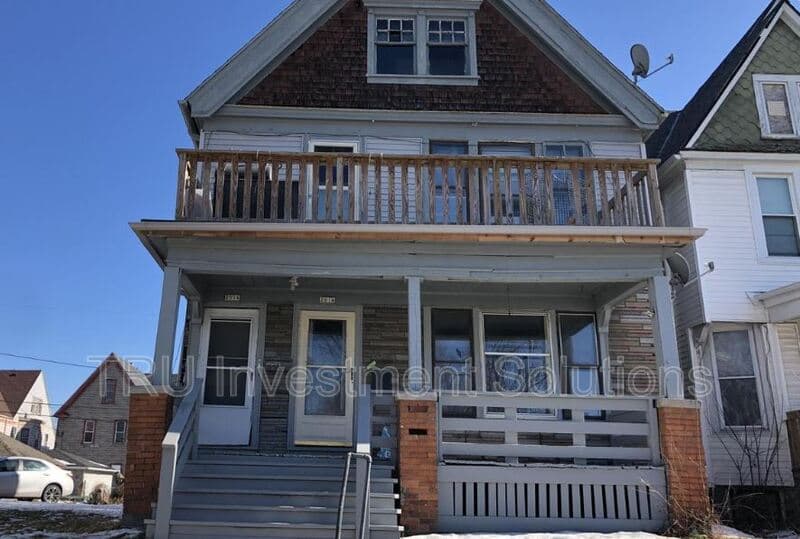 Milwaukee Condo: 2016 North 35th Street
