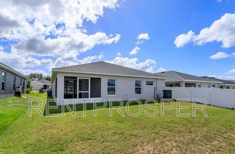 Haines City House: 4310 Swan Street