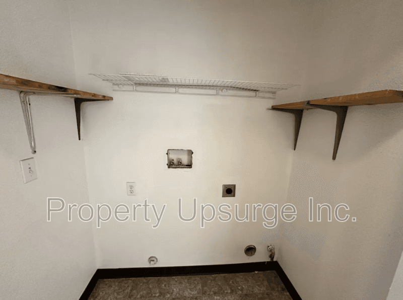 Redding Condo: 2485 Girvan Road - B
