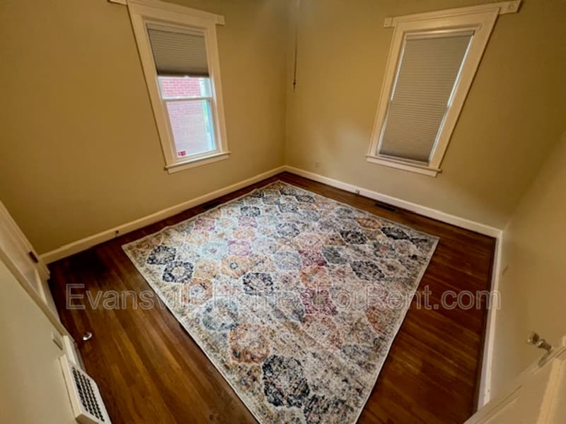 Evansville House: 732 South Englewood Avenue