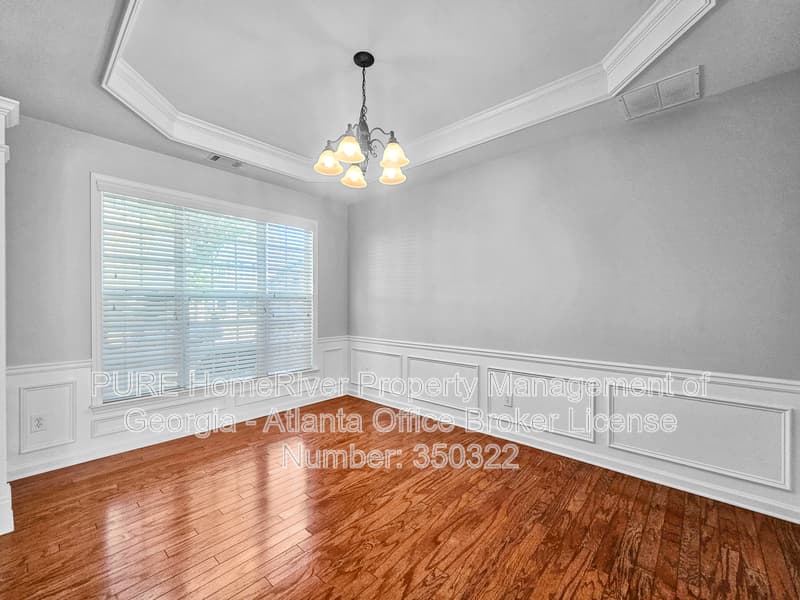 Cumming House: 4025 Azurite St