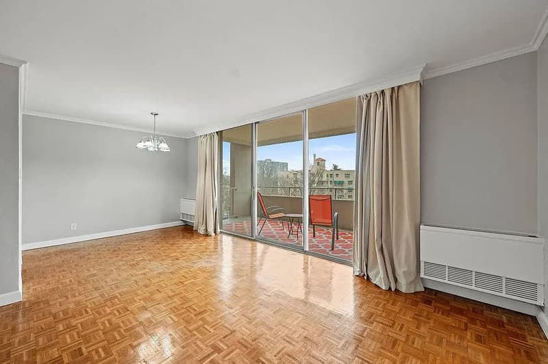Cincinnati Condo: 2324 Madison Rd