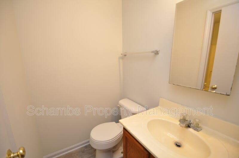 Raleigh Townhome: 5432 Talserwood Dr