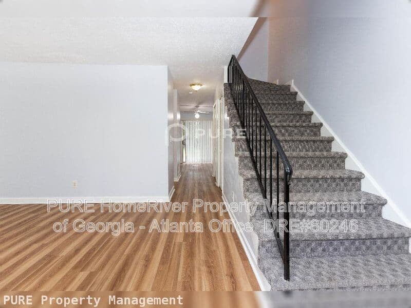 Marietta Condo: 296 Kimberly Way SW