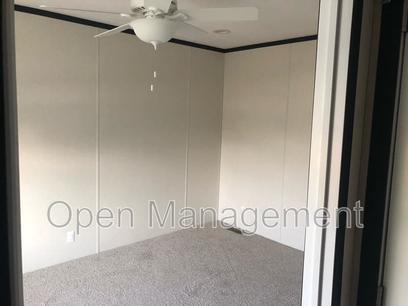 Cleveland House: 2700 Brookpark Rd