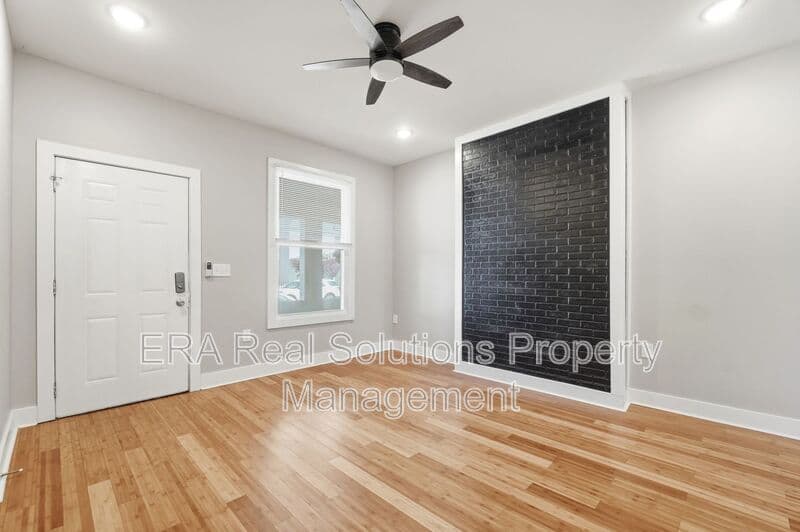 Columbus Condo: 871 Bellows Ave
