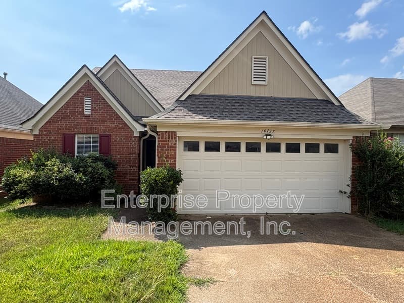 Cordova House: 10127 Cross Valley Drive