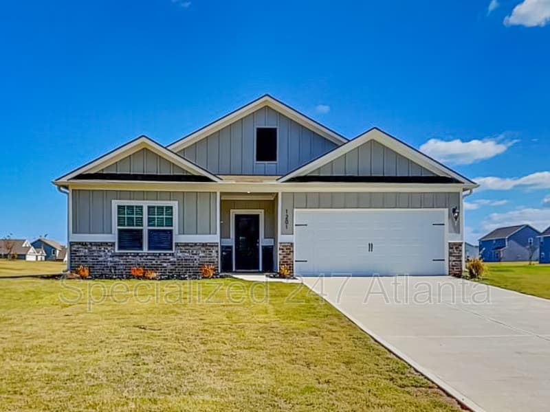 Locust Grove House: 1201 Fendt Dr