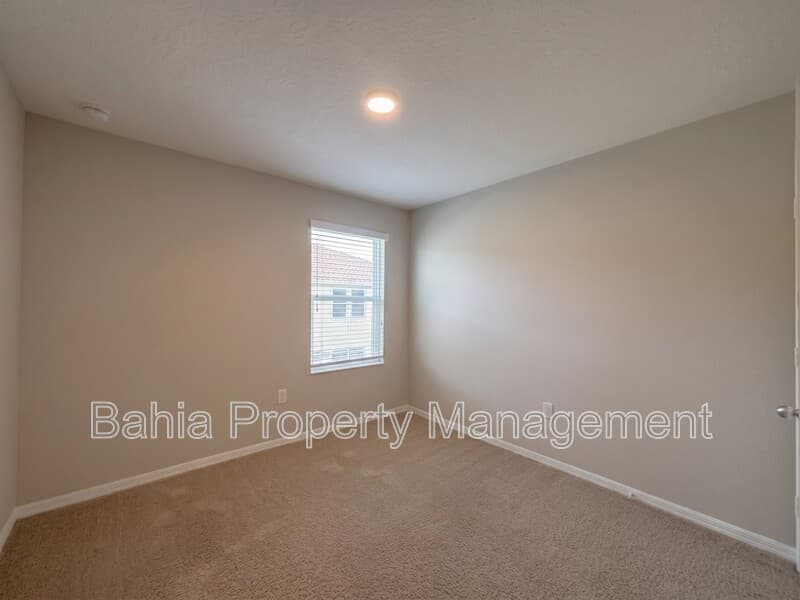 Kissimmee Townhome: 5110 Adelaide Dr