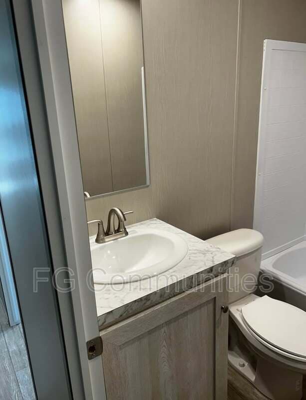 Eden House: 141 David Dr