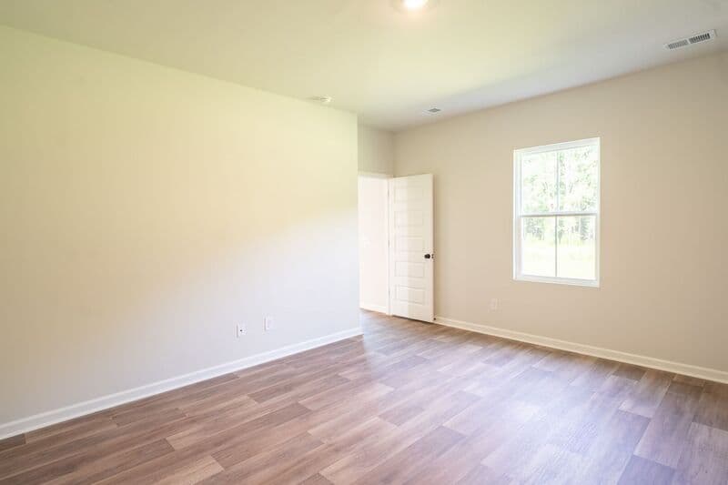 Bloomingdale House: 142 Geranium Way