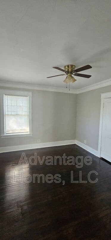 Kansas City House: 3808 Roanoke