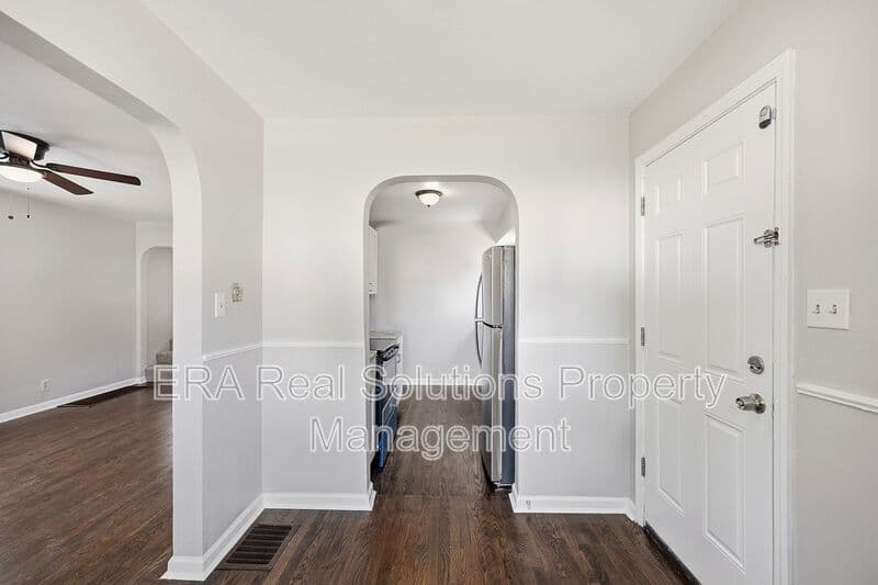 North College Hill House: 7032 La Boiteaux Ave.