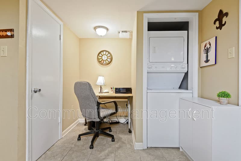 Baton Rouge Condo: 7950 Jefferson Hwy