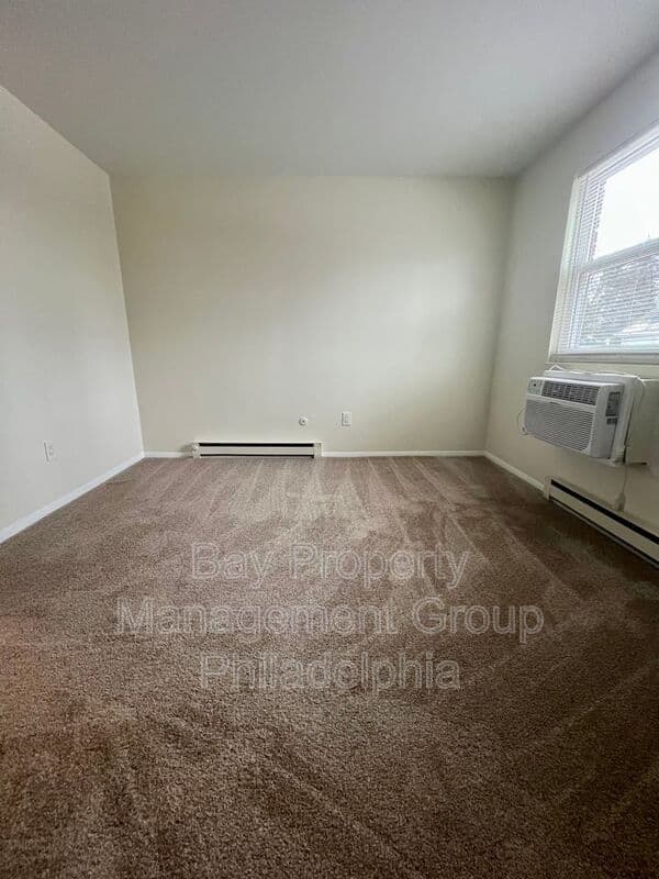 Lansdale Condo: 100 E Mount Vernon St