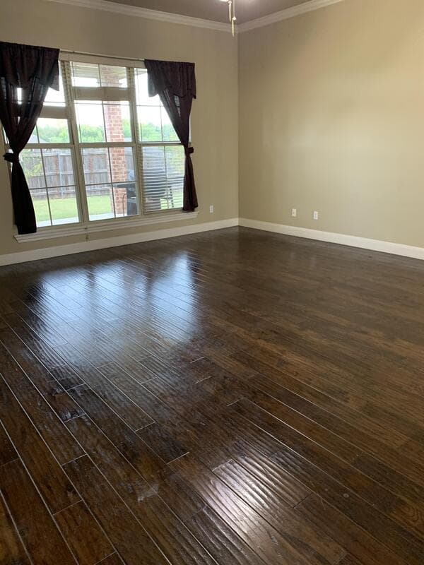 Ada House: 900 Cypress Drive