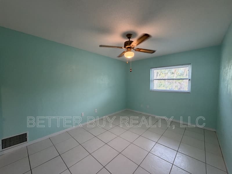 Flagler Beach House: 337 North 10th Street