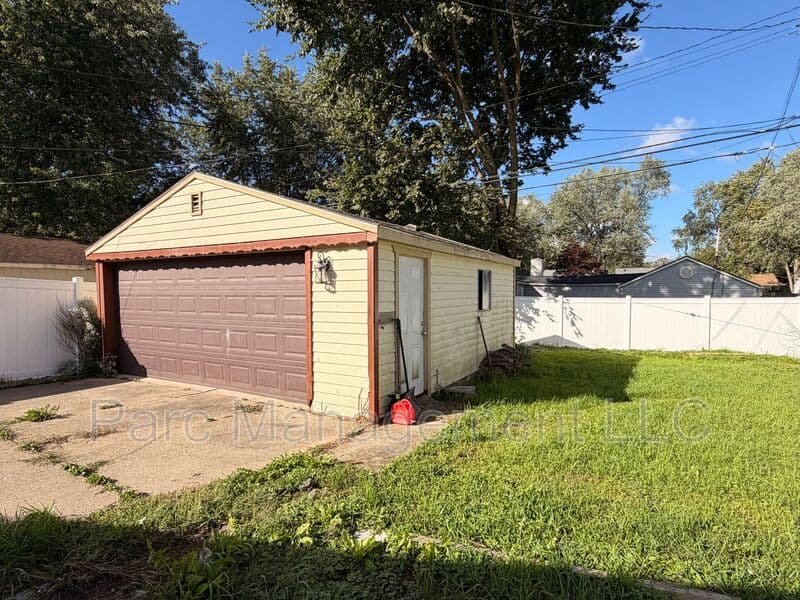 Taylor House: 6144 Princess Street