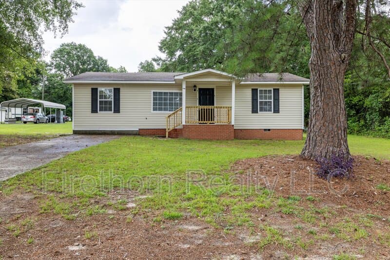 Augusta House: 2140 Veterans Drive