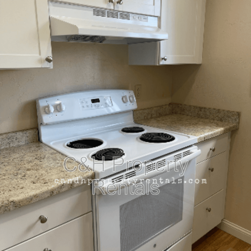 Billings Condo: 405 Roxy Lane - 3
