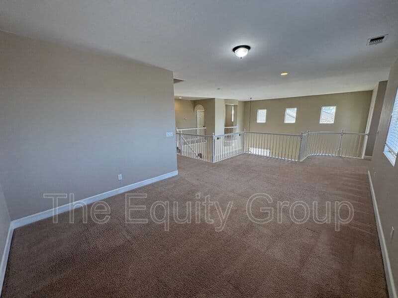 Visalia House: 3116 W Buena Vista