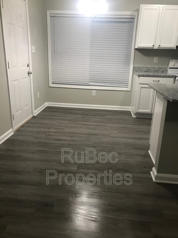 Charlotte Townhome: 5427 Eneida Sue Dr